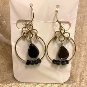 NWT boho wire circle teardrop black glass tribal Bollywood dangle earrings
